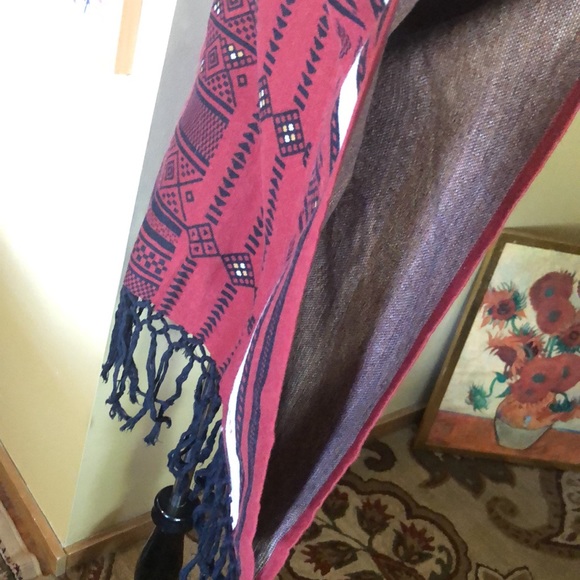 TASSO ELBA Collection Size OSFA
Poncho 100% Cotton Overhead V-Neck $119 NEW - Picture 11 of 16